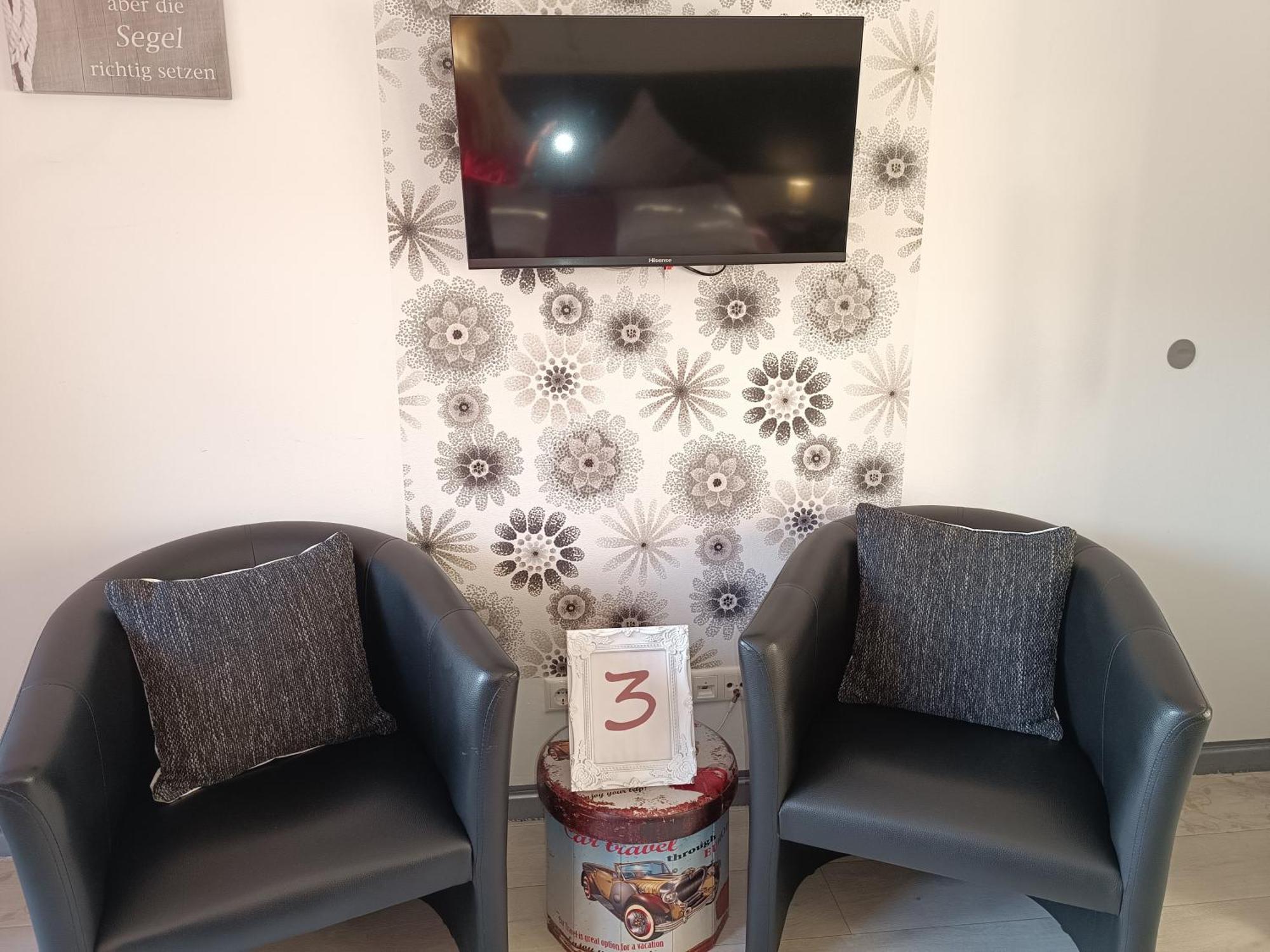5X Balkon-Apartments Mit Kueche 40-65Qm Ruhrgebietferienwohnung Dobry-Fuchs أوبيرهاوزين المظهر الخارجي الصورة