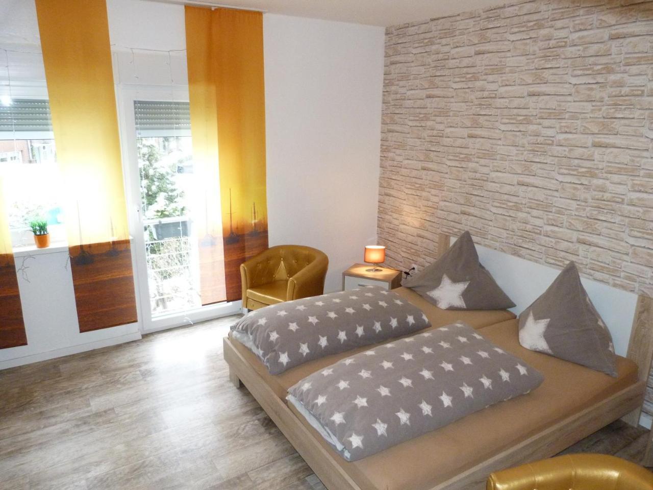 5X Balkon-Apartments Mit Kueche 40-65Qm Ruhrgebietferienwohnung Dobry-Fuchs أوبيرهاوزين المظهر الخارجي الصورة