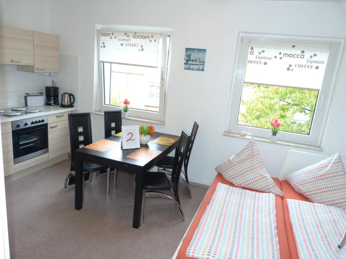 5X Balkon-Apartments Mit Kueche 40-65Qm Ruhrgebietferienwohnung Dobry-Fuchs أوبيرهاوزين المظهر الخارجي الصورة